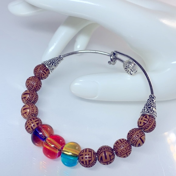 AURA CRYSTALS BANGLE 6cm diameter - Picture 3 of 7